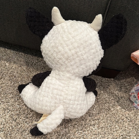 Super cute cow plush no tags - Picture 2 of 2